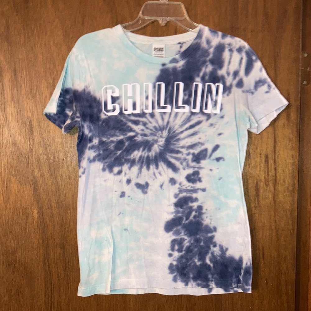 VS PINK tie dye tee. Blue.